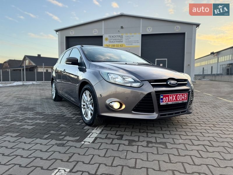 Универсал Ford Focus 2012 в Нововолынске