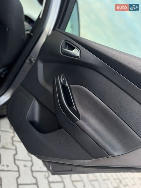 Универсал Ford Focus 2012 в Нововолынске