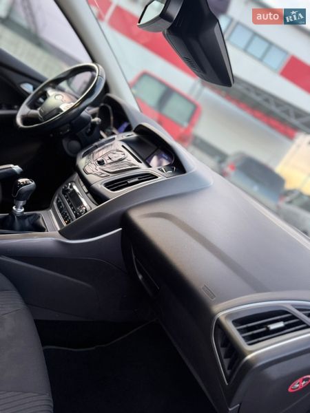 Универсал Ford Focus 2012 в Нововолынске