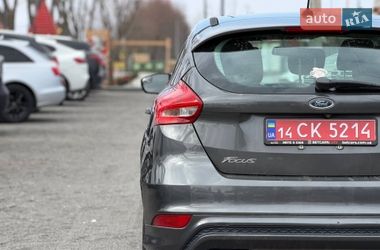 Хэтчбек Ford Focus 2015 в Львове