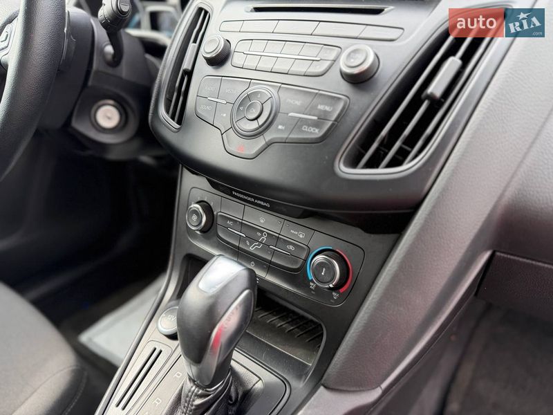 Хетчбек Ford Focus 2015 в Львові