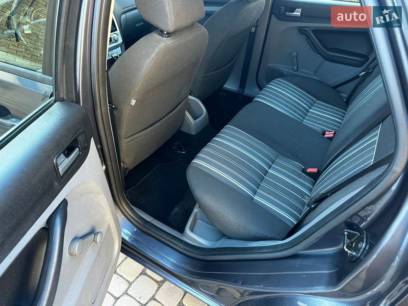 Хетчбек Ford Focus 2008 в Луцьку