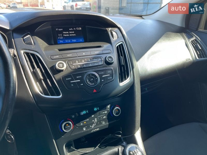 Хетчбек Ford Focus 2017 в Житомирі