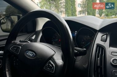 Седан Ford Focus 2018 в Стрые