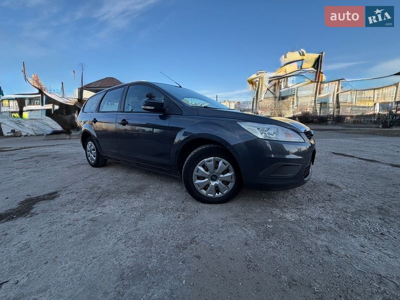 Універсал Ford Focus 2010 в Києві фото 7 Універсал Ford Focus 2010 в Києві