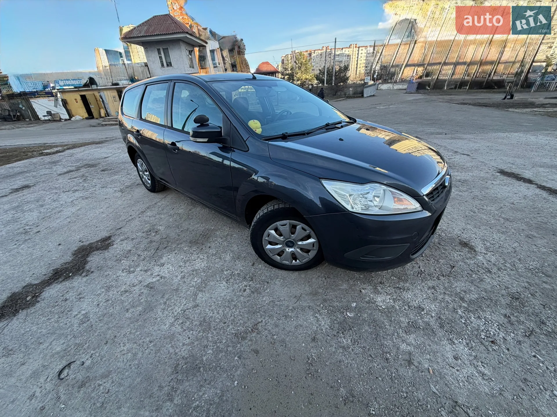 2010 Ford Focus - мініатюра 8