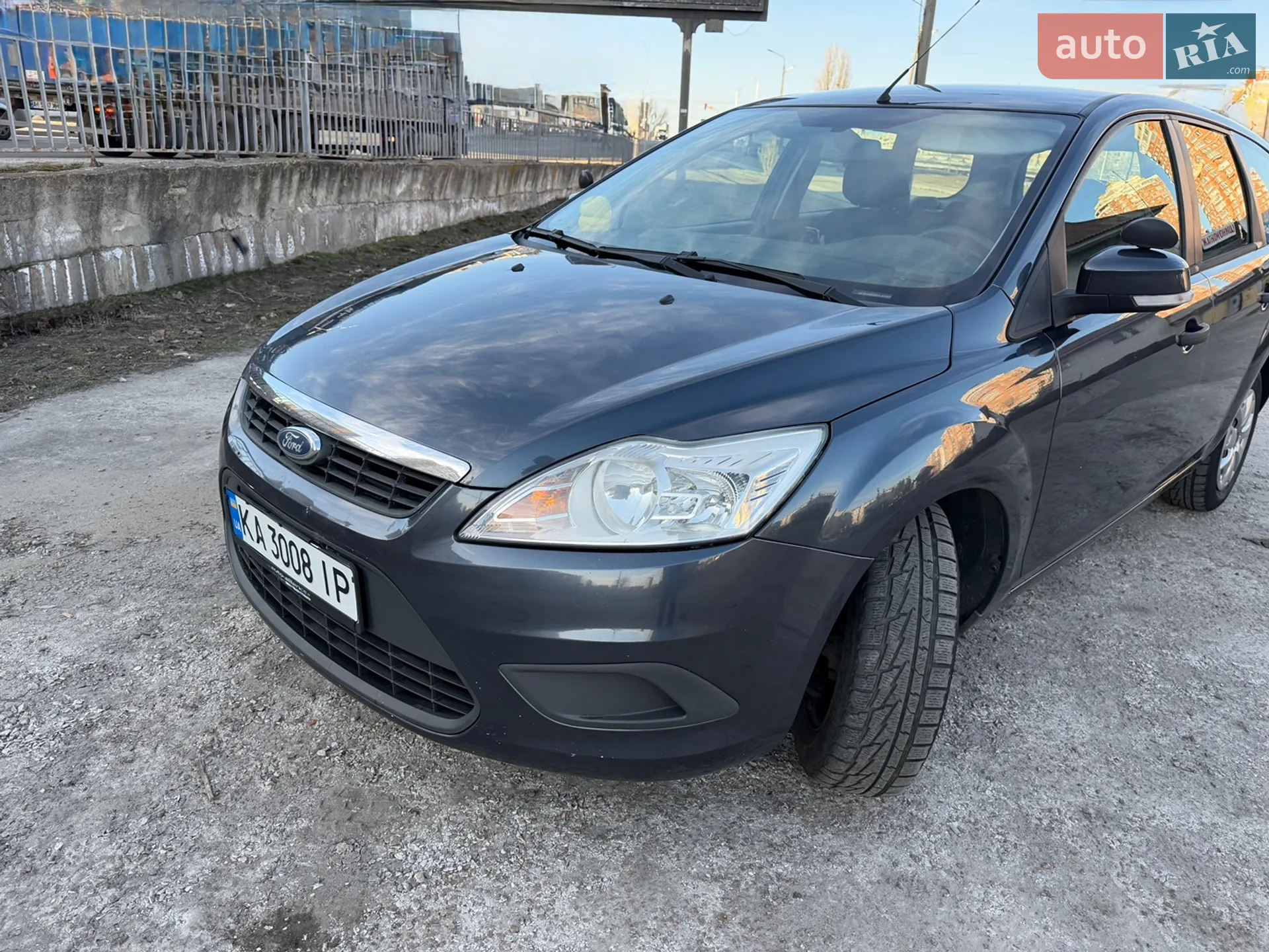 2010 Ford Focus - мініатюра 16