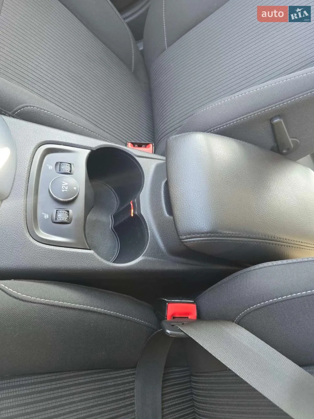 2012 Ford Focus - мініатюра 24