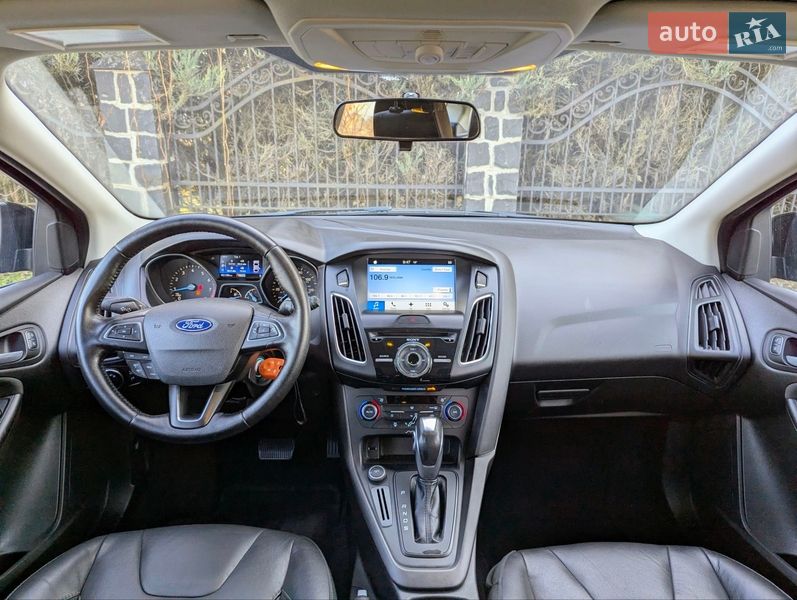 Хэтчбек Ford Focus 2016 в Луцке