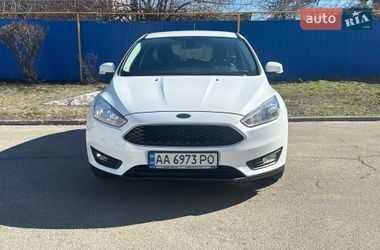 Хэтчбек Ford Focus 2017 в Днепре