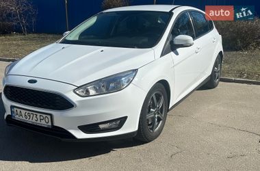 Хэтчбек Ford Focus 2017 в Днепре