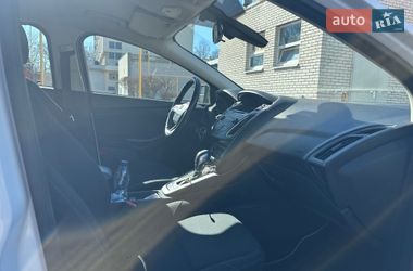 Хэтчбек Ford Focus 2017 в Днепре