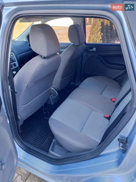 Универсал Ford Focus 2006 в Калиновке