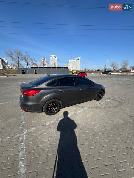 Седан Ford Focus 2016 в Києві