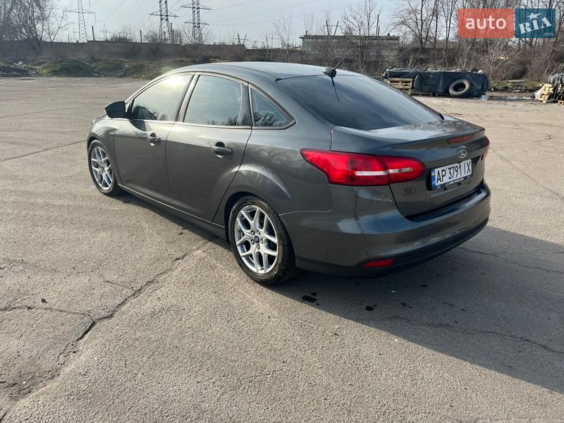 Седан Ford Focus 2016 в Запорожье