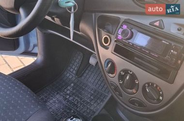 Хэтчбек Ford Focus 2004 в Тернополе