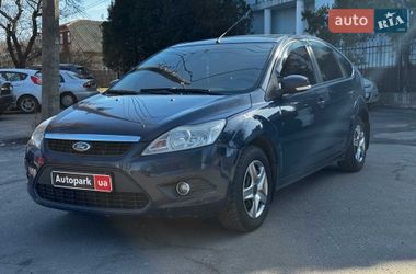 Хэтчбек Ford Focus 2008 в Киеве