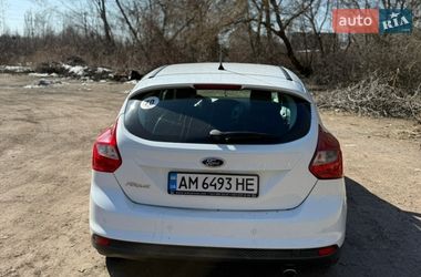Хетчбек Ford Focus 2014 в Житомирі