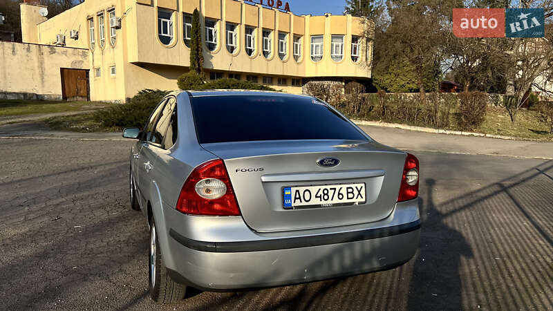Седан Ford Focus 2007 в Мукачево