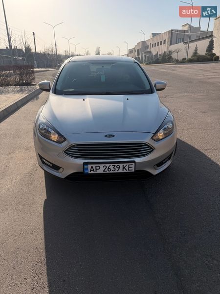 Хетчбек Ford Focus 2018 в Запоріжжі фото Хетчбек Ford Focus 2018 в Запоріжжі