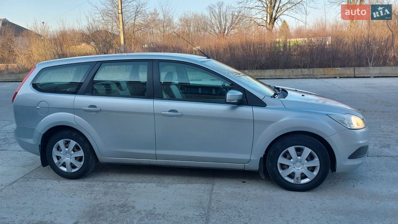 Універсал Ford Focus 2008 в Житомирі