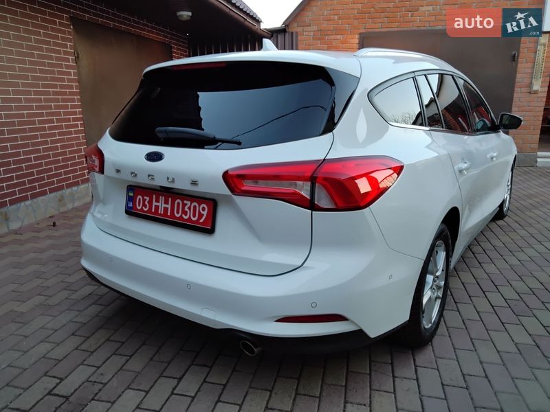 Универсал Ford Focus 2019 в Киеве