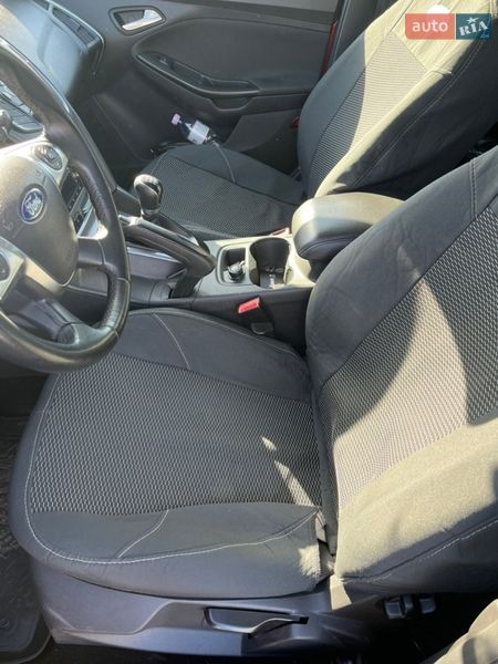 Хэтчбек Ford Focus 2012 в Запорожье