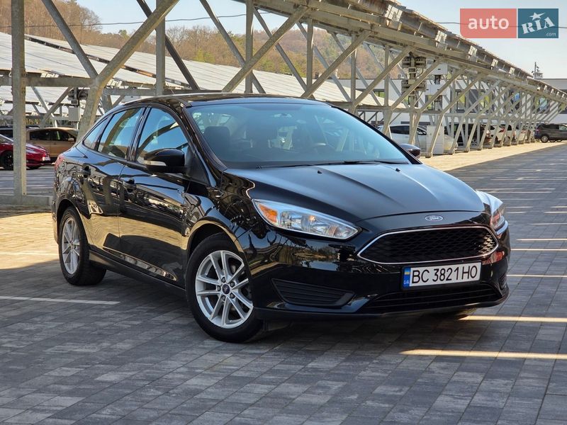 Седан Ford Focus 2017 в Львове