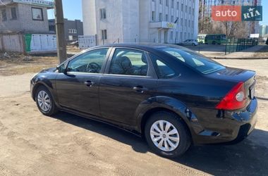 Седан Ford Focus 2008 в Киеве