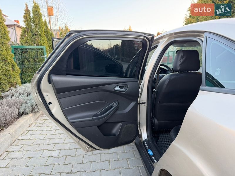 Седан Ford Focus 2017 в Одессе