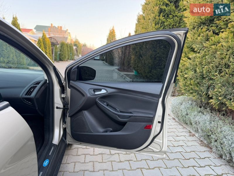 Седан Ford Focus 2017 в Одессе
