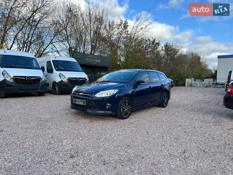 Универсал Ford Focus 2014 в Ровно фото Универсал Ford Focus 2014 в Ровно