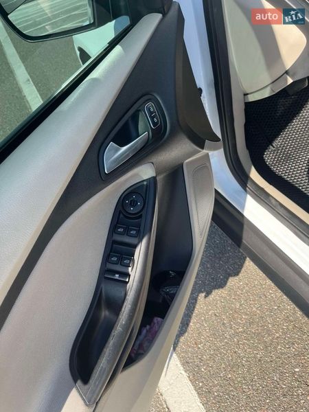 Седан Ford Focus 2015 в Києві