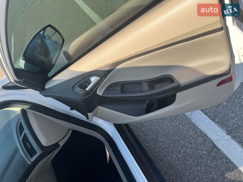 Седан Ford Focus 2015 в Києві