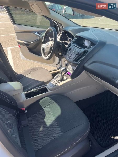 Седан Ford Focus 2015 в Києві
