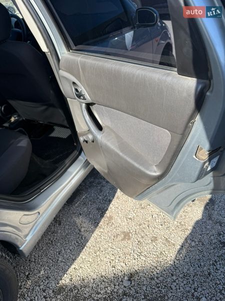 Седан Ford Focus 2004 в Кропивницком