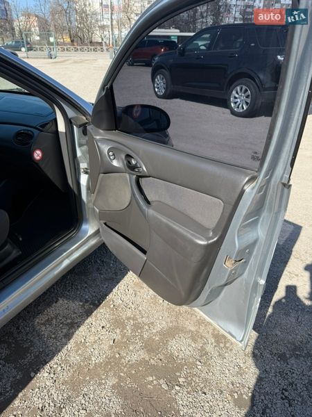 Седан Ford Focus 2004 в Кропивницком