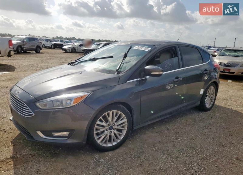 Хэтчбек Ford Focus 2016 в Стрые