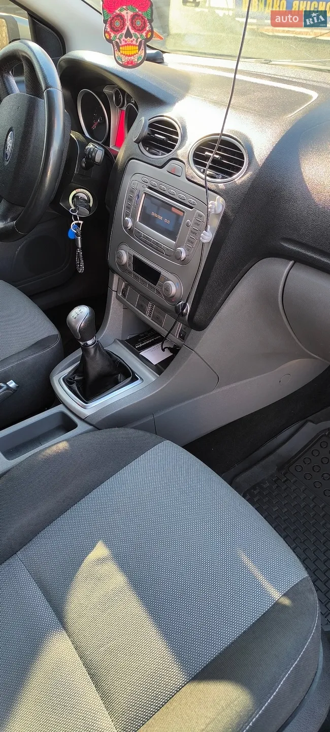 2010 Ford Focus - мініатюра 33