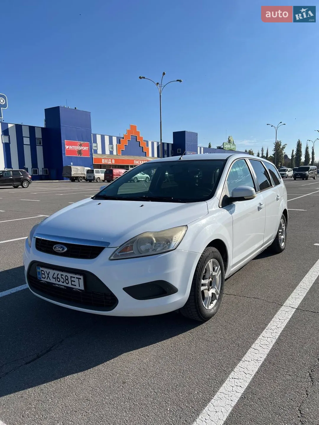 2010 Ford Focus - мініатюра 4