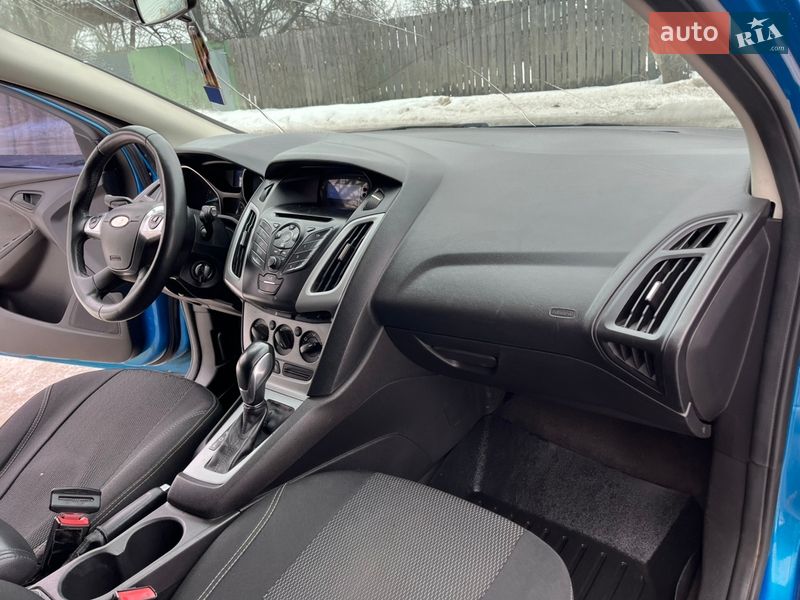 Хэтчбек Ford Focus 2011 в Чернигове