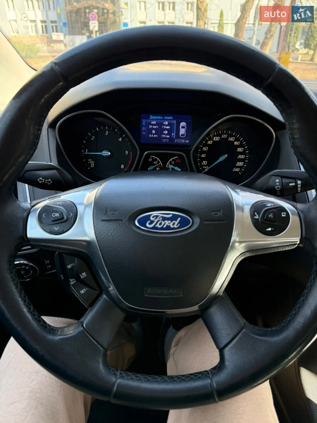 2012 Ford Focus - мініатюра 5