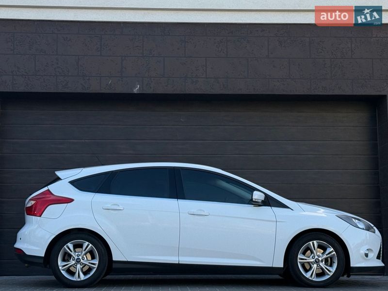 Хэтчбек Ford Focus 2013 в Николаеве