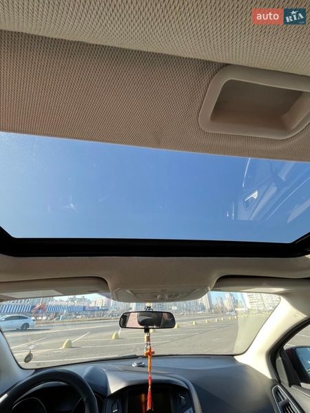 Седан Ford Focus 2014 в Києві