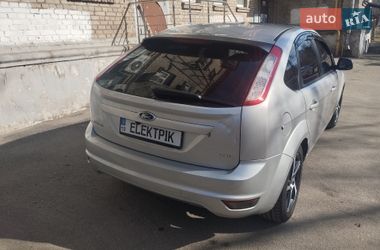 Хэтчбек Ford Focus 2011 в Киеве