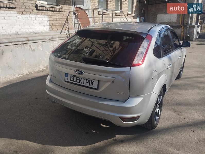 Хэтчбек Ford Focus 2011 в Киеве