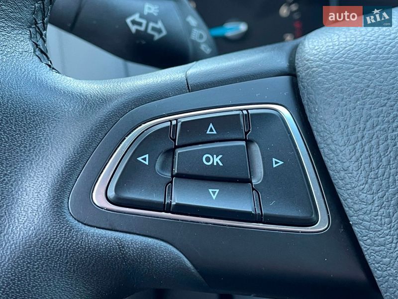 Хэтчбек Ford Focus 2017 в Киеве