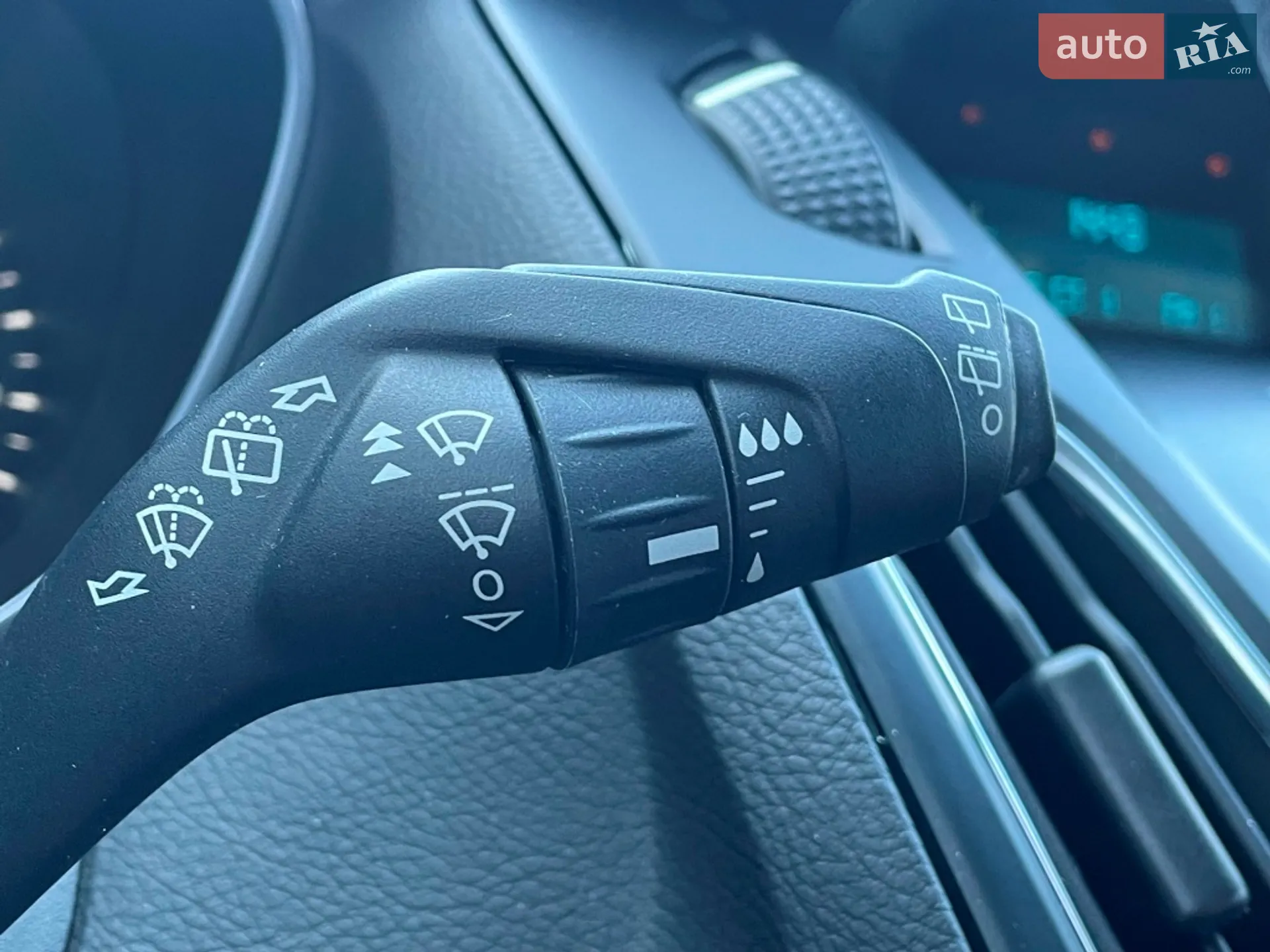 2017 Ford Focus - мініатюра 34