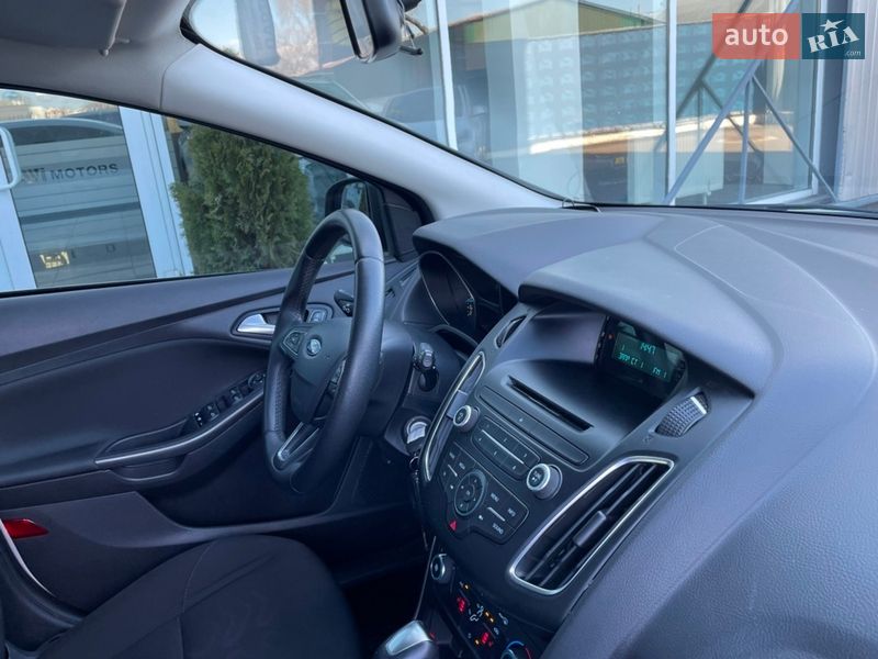 Хэтчбек Ford Focus 2017 в Киеве