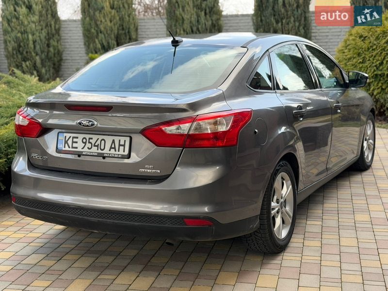 Седан Ford Focus 2014 в Дніпрі